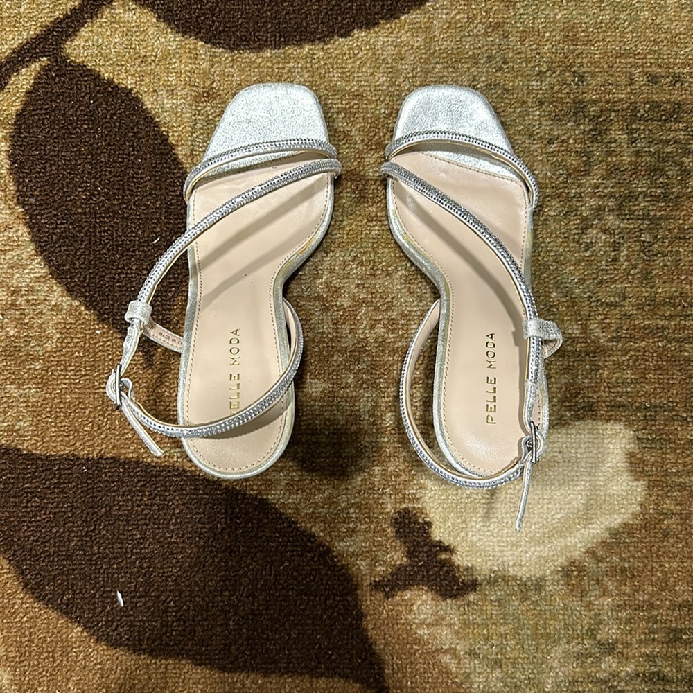 Pelle Moda Silver Strap Rhinestone Heel Size 7